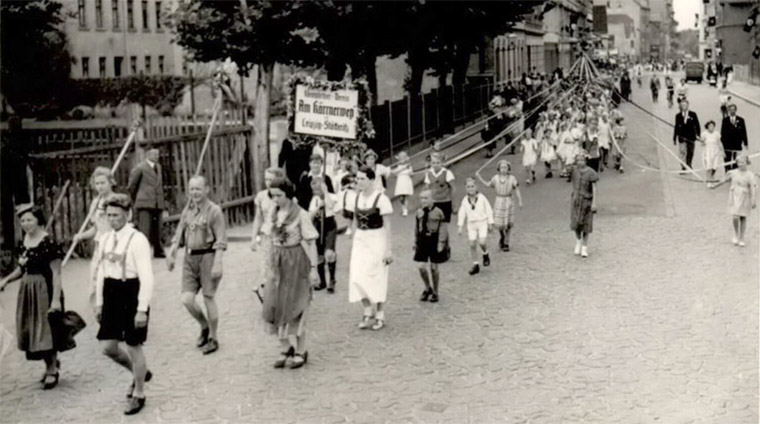 Umzug durch Stötteritz